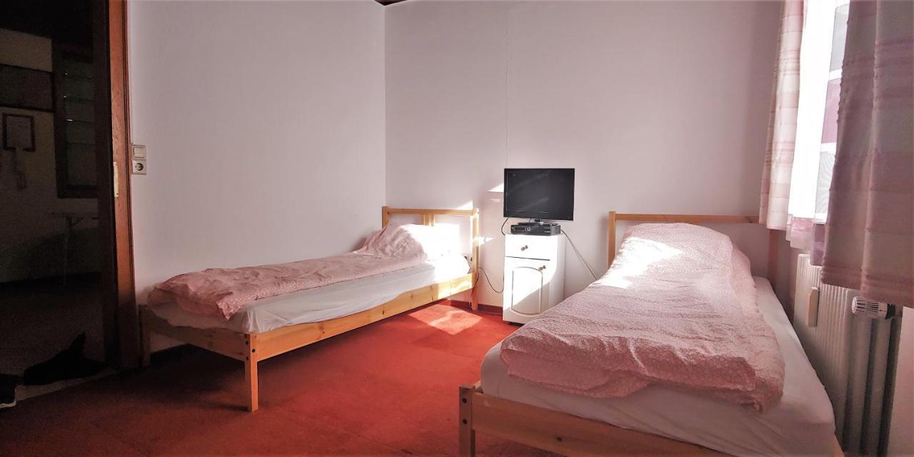 Grosse Wohnung Im Odenwald 1 Schonau  Exteriér fotografie
