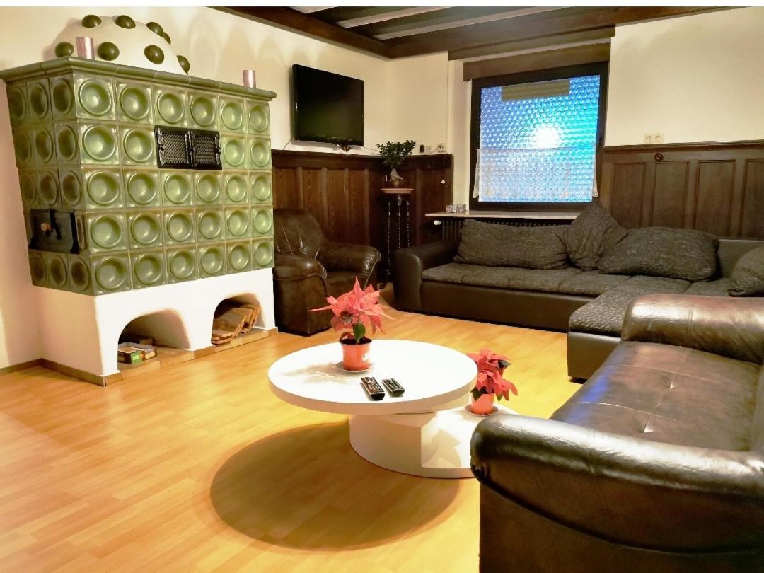Grosse Wohnung Im Odenwald 1 Schonau  Exteriér fotografie